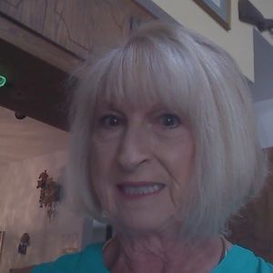 Meet your Posher, Carol